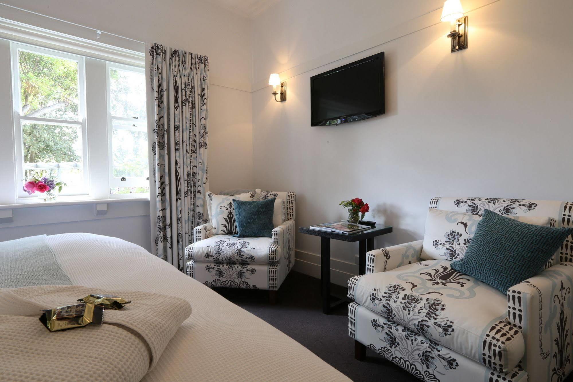 Holmwood Guesthouse Cowes Exterior photo